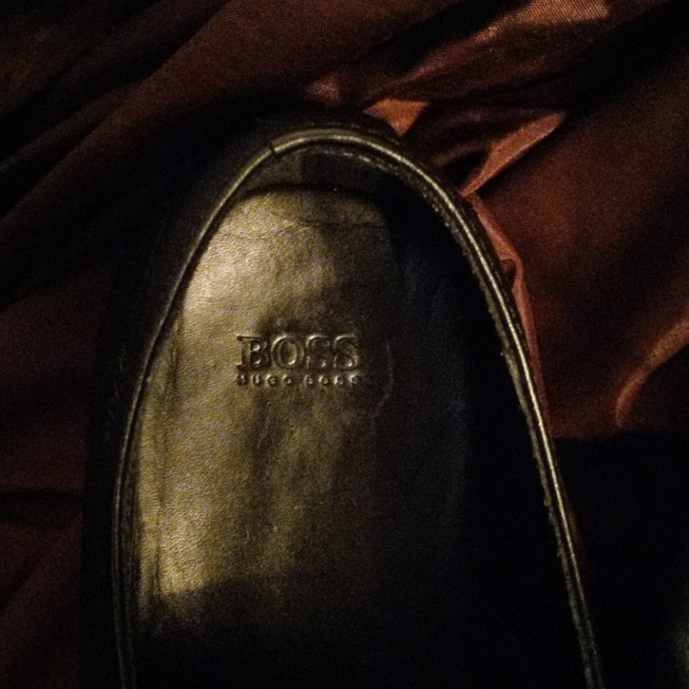 Shoes - Picture 2 of 4